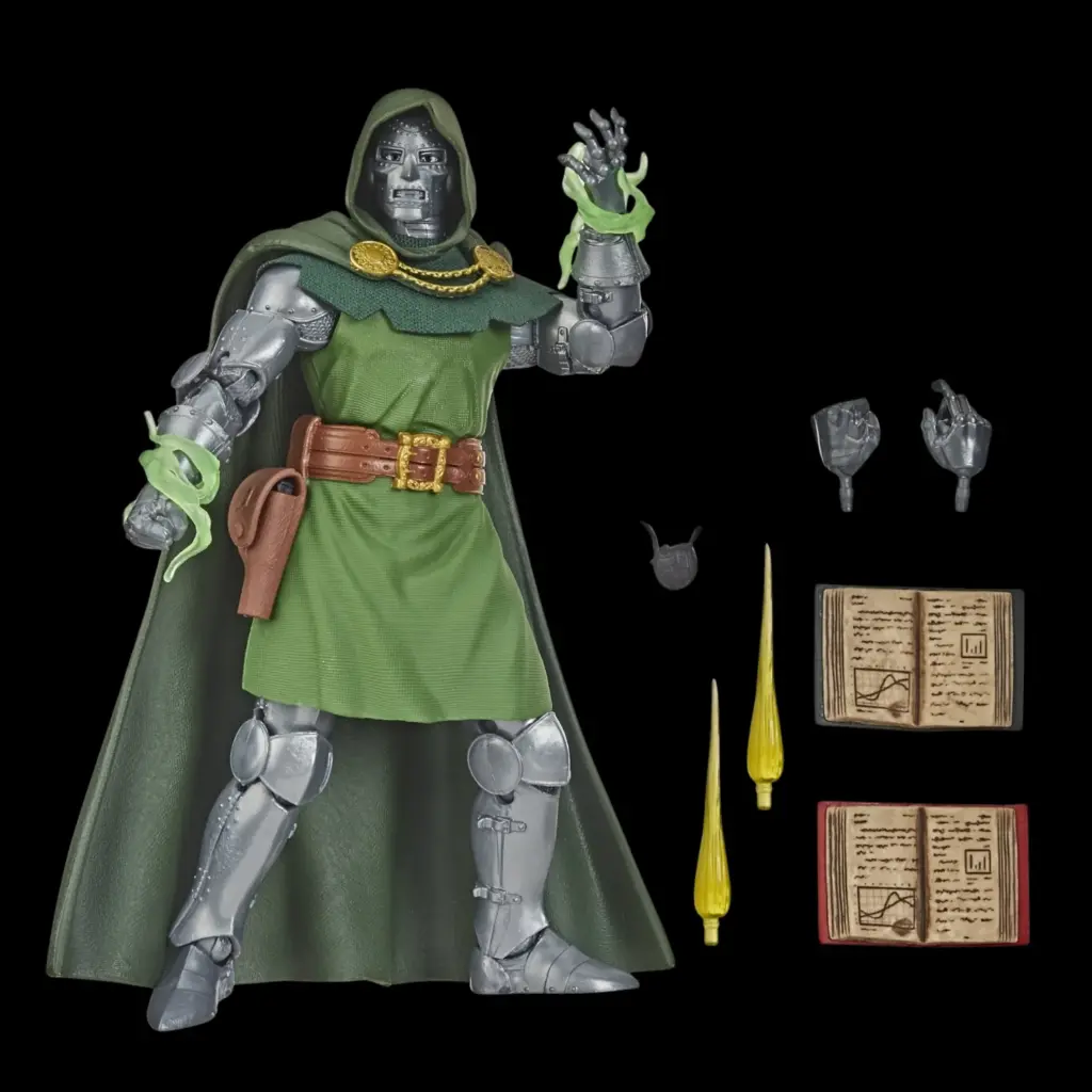 08. Marvel Legends Series Fantastic Four Dr. Doom Figura, 15cm