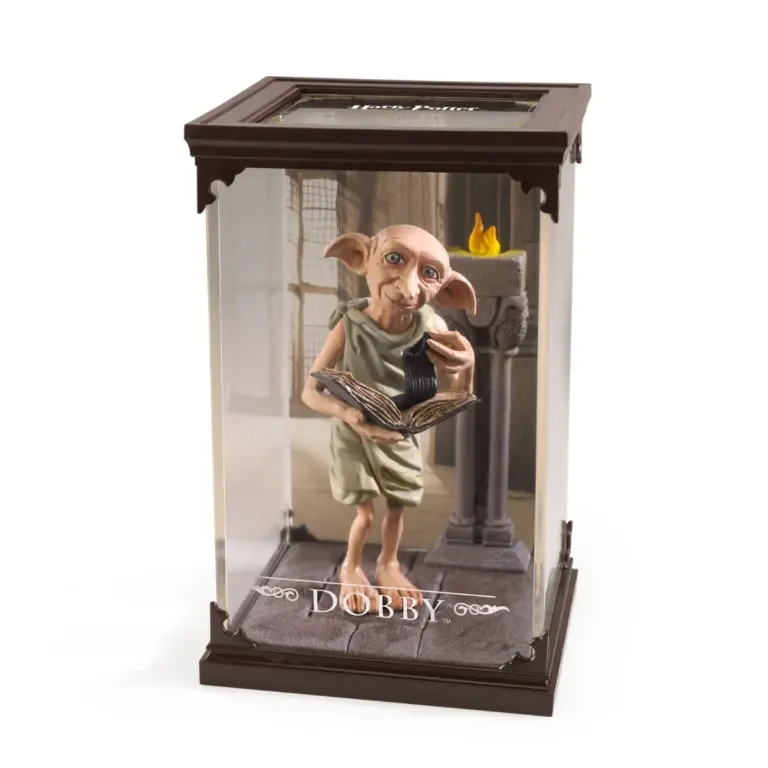 01. Harry Potter Magical Creatures Dobby Figura, 18.5cm