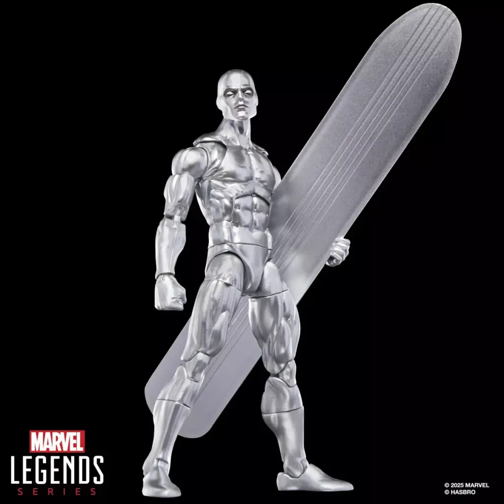 02. Marvel Legends Series Silver Surfer Figura, 15cm
