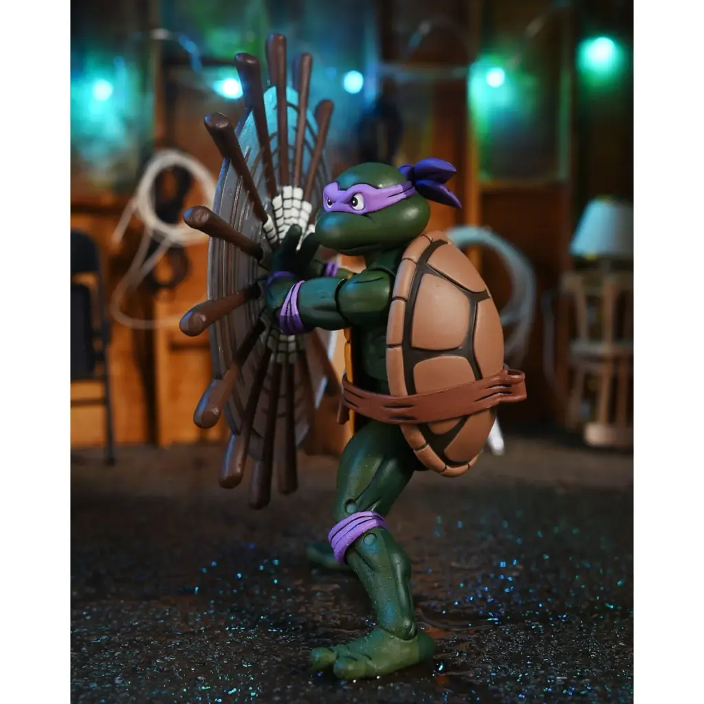02. NECA Teenage Mutant Ninja Turtles Donatello (Cartoon) Figura, 18cm
