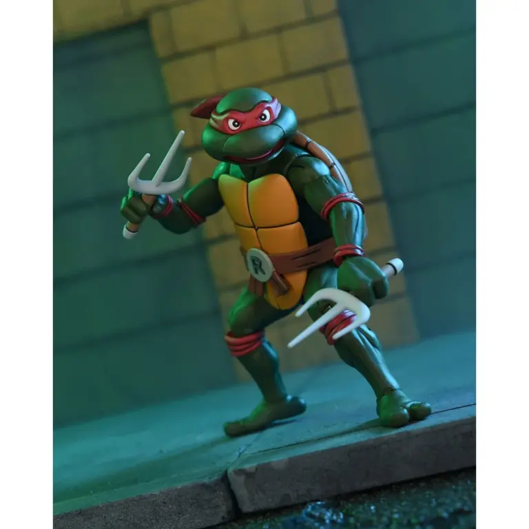 02. NECA Teenage Mutant Ninja Turtles Raphael (Cartoon) Figura, 18cm