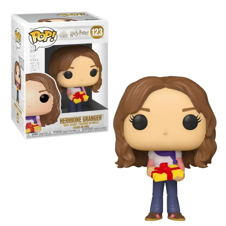 03. Funko Pop! Harry Potter Holiday Hermione Granger #123
