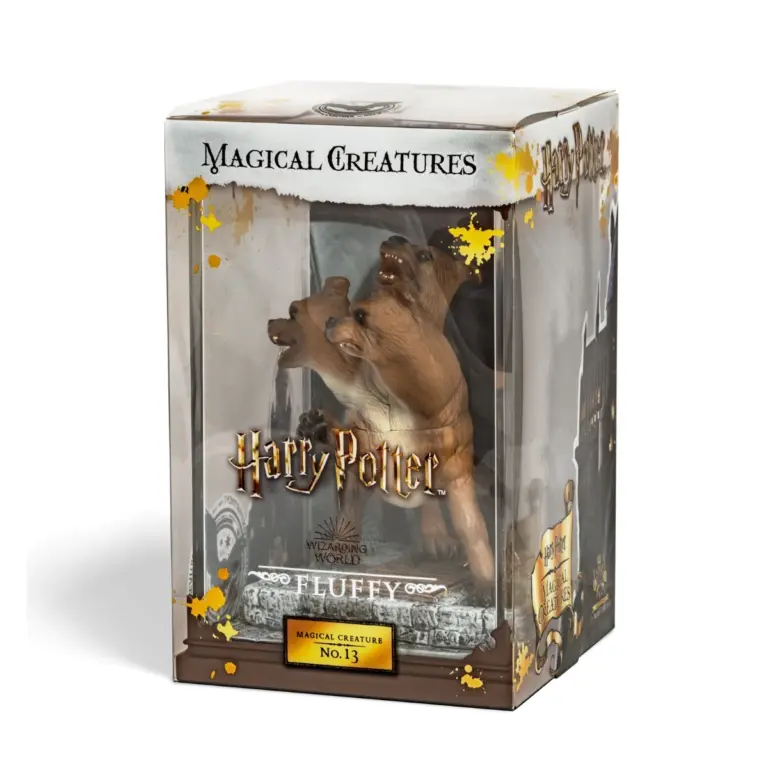 04. Harry Potter Magical Creatures Fluffy Figura, 18.5cm