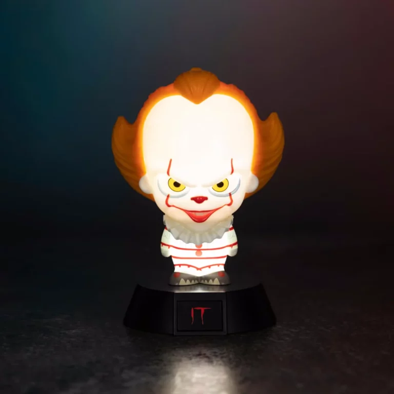 04. Paladone Stephen Kings It Pennywise Icon Light
