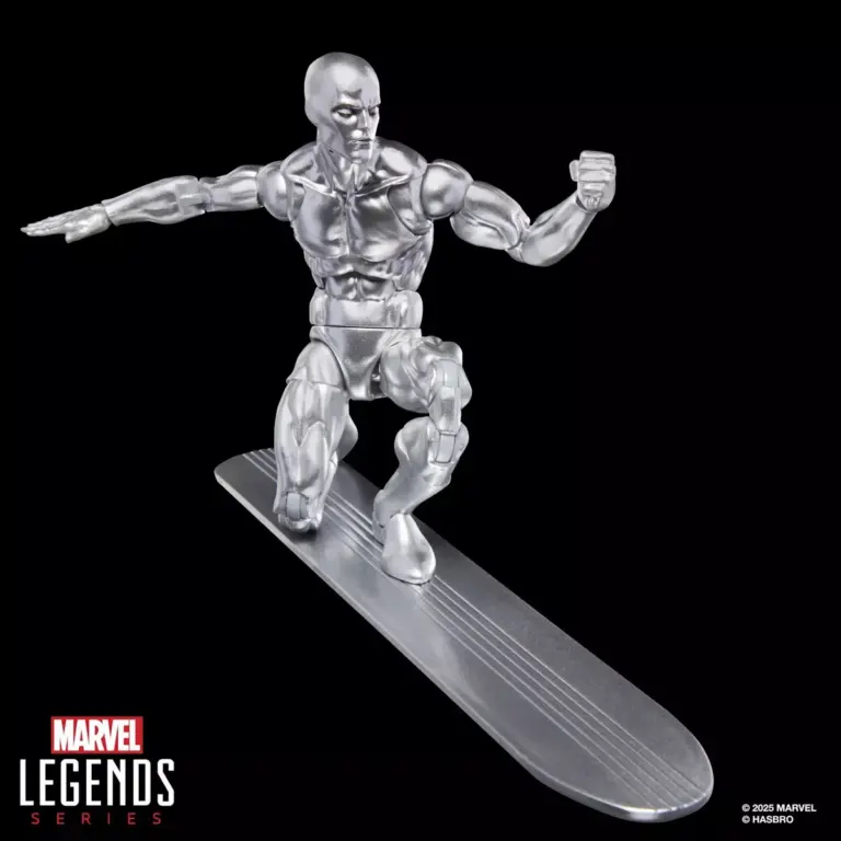 05. Marvel Legends Series Silver Surfer Figura, 15cm