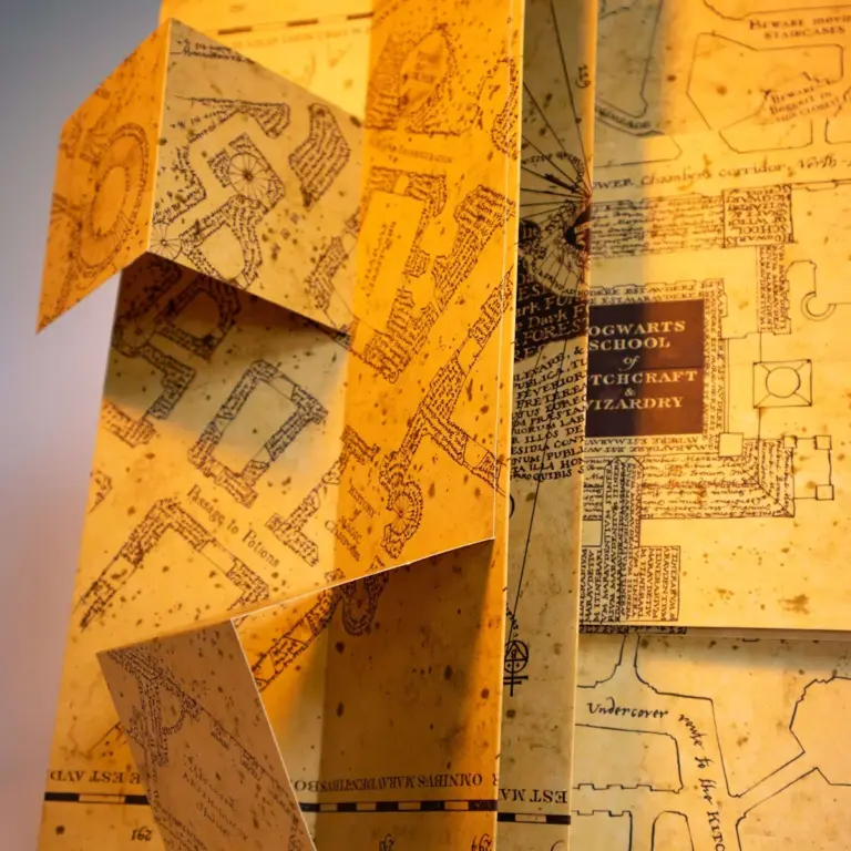 09. Marauder’s Map Replica