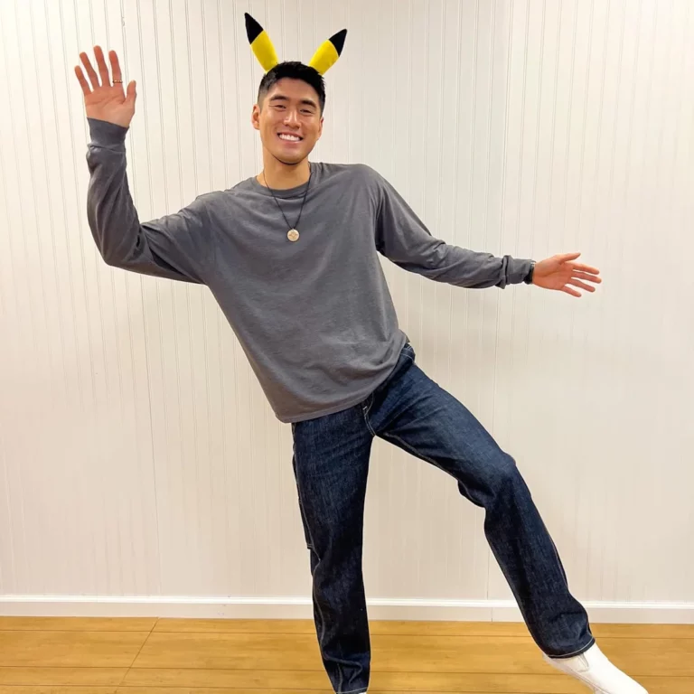 05. Disguise Pokémon Pikachu Headband With Ears
