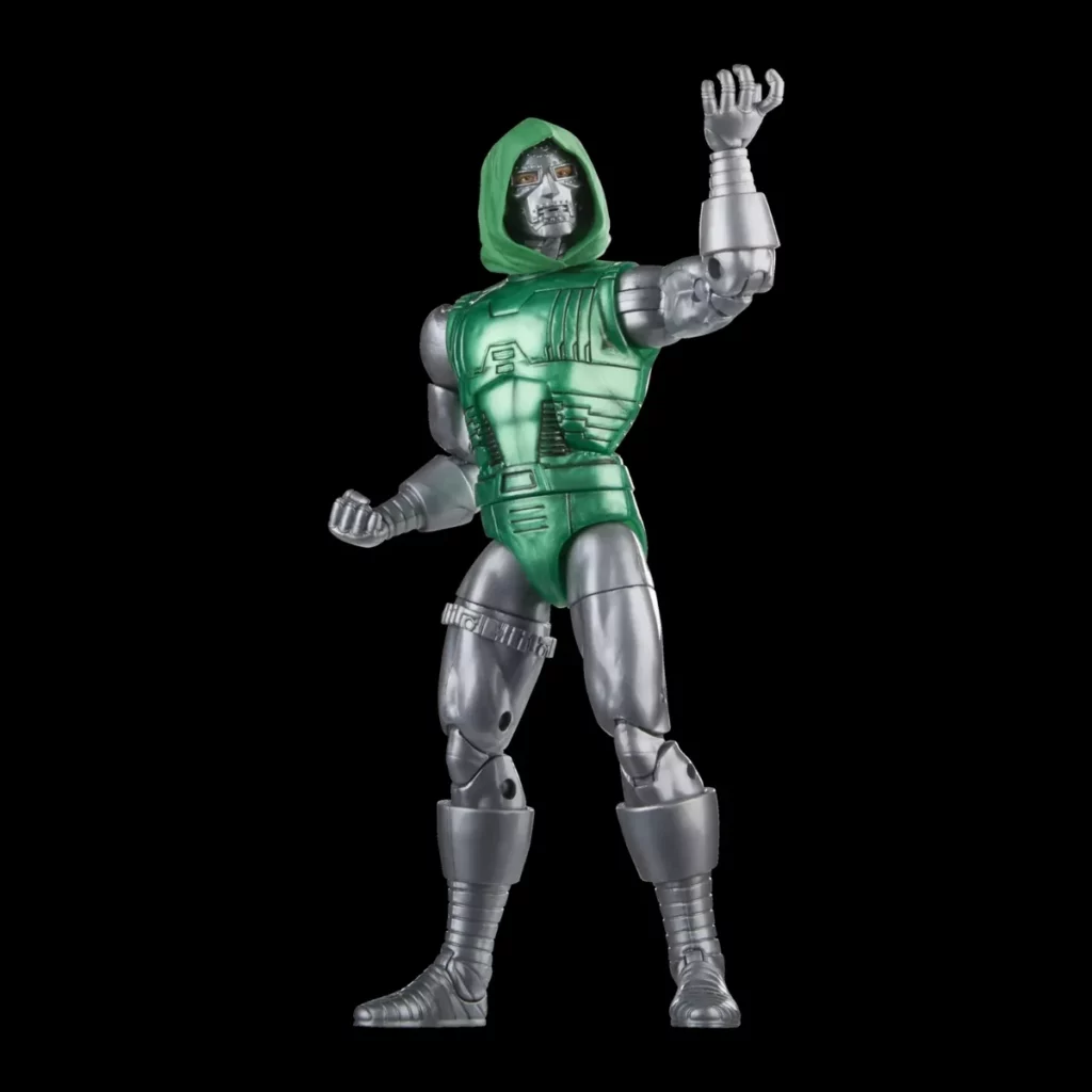 05. Marvel Legends Series Captain Marvel Vs. Doctor Doom Figure, 15cm