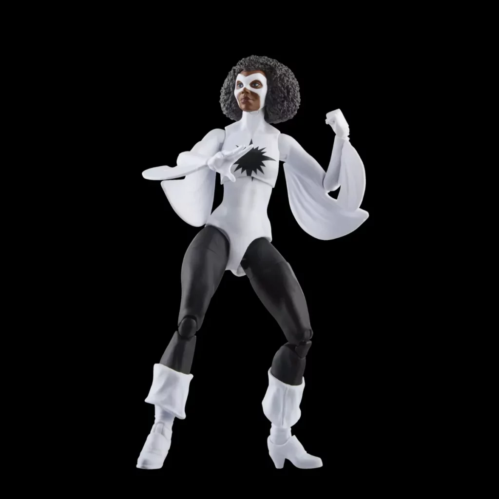 09. Marvel Legends Series Captain Marvel Vs. Doctor Doom Figure, 15cm