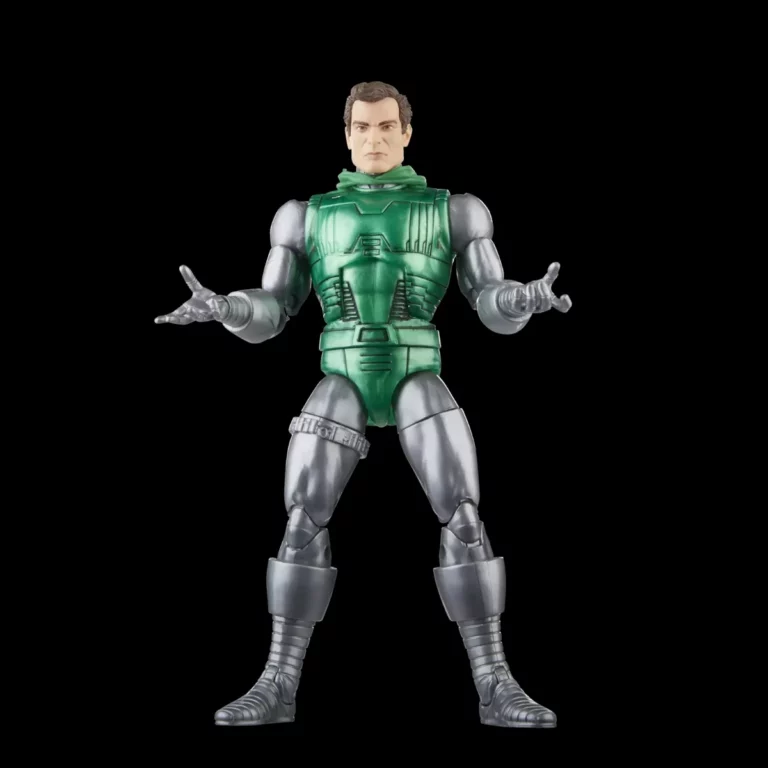 11. Marvel Legends Series Captain Marvel Vs. Doctor Doom Figure, 15cm