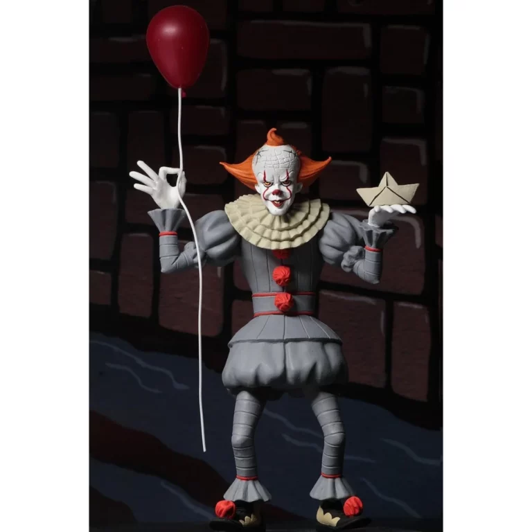 02. NECA Toony Terrors Pennywise Figura, 15cm