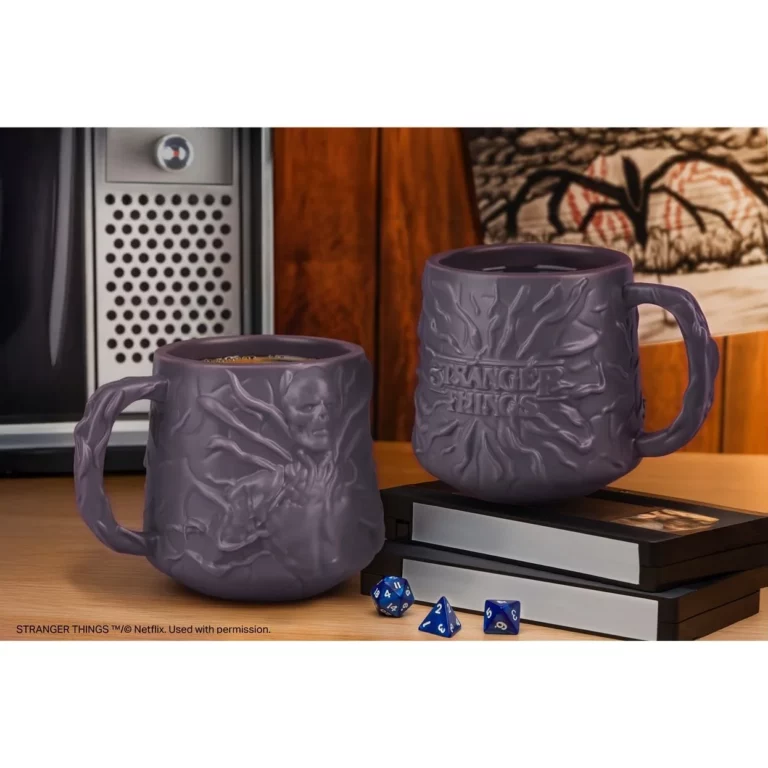 04. Paladone Stranger Things Vecna 3D šalica, 400 Ml