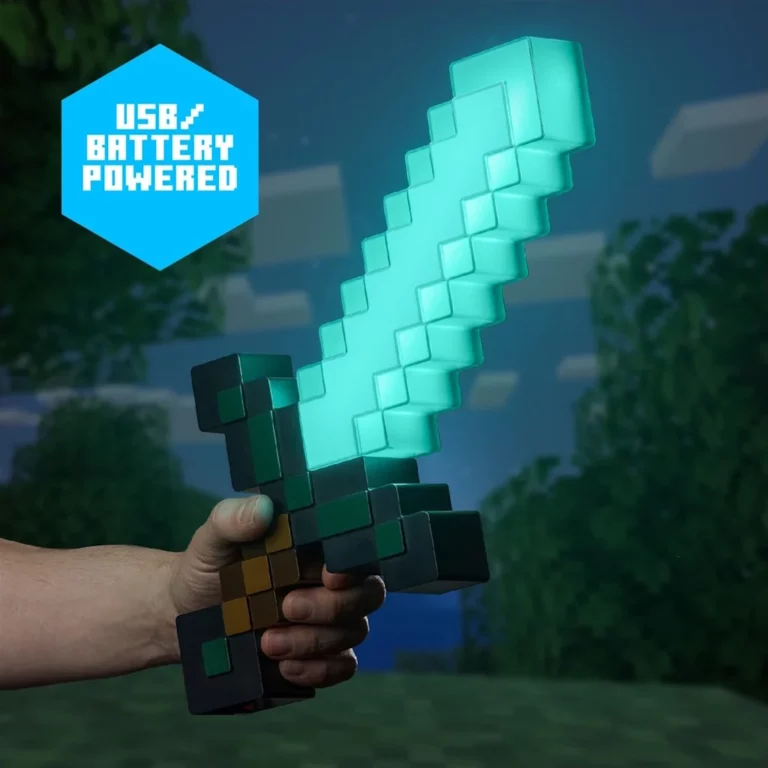 09. Paladone Minecraft Diamond Sword Light