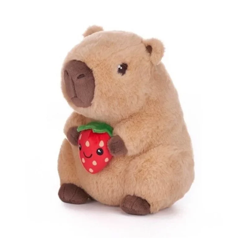 01. Capybara S Jagodom Plišana Igračka, 22cm