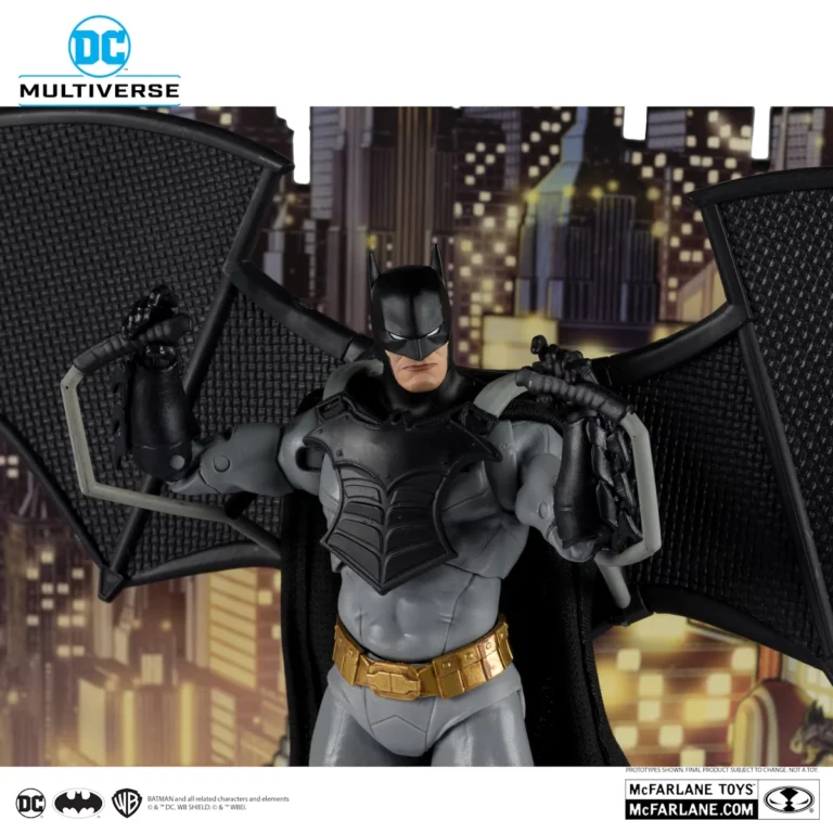 03. McFarlane Gold Label Batman With Bat Glider Figura, 18cm
