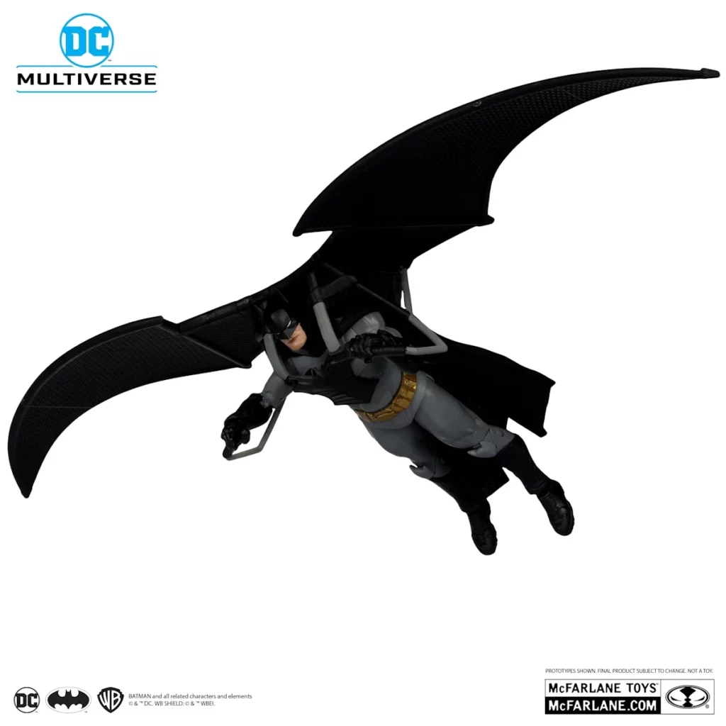 05. McFarlane Gold Label Batman With Bat Glider Figura, 18cm
