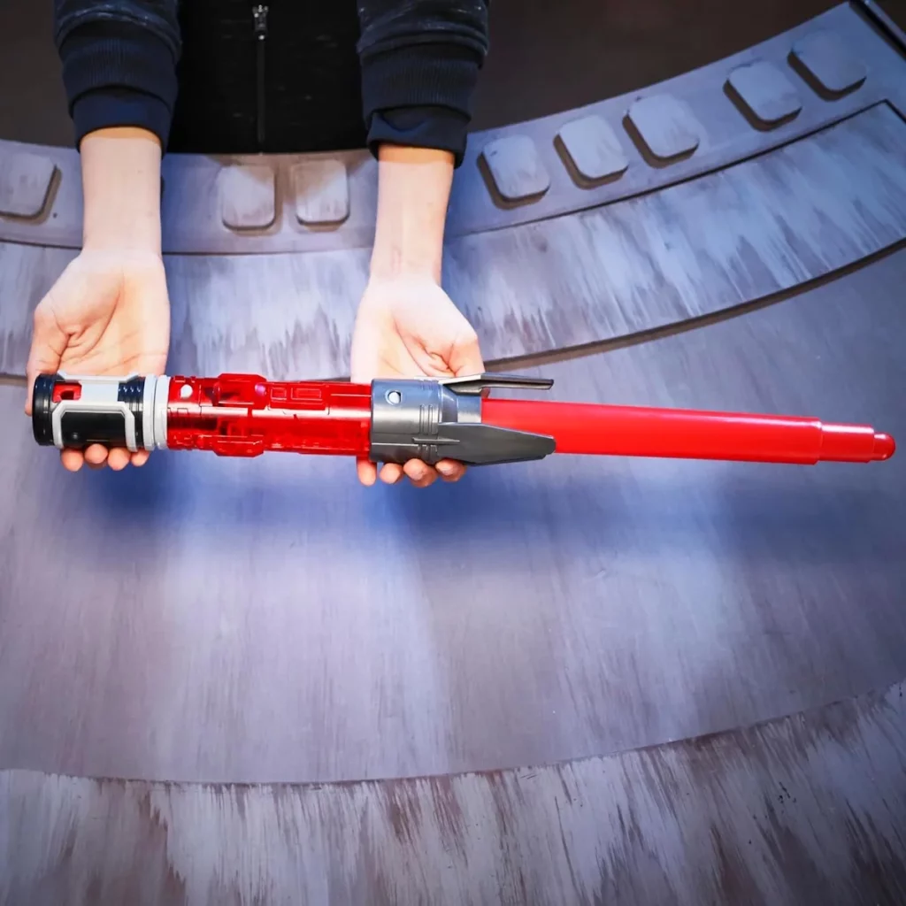 07. Star Wars Kyber Core Darth Maul Lightsaber