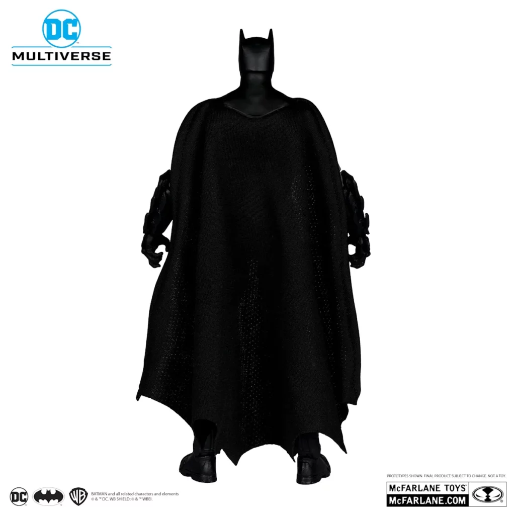 08. McFarlane Gold Label Batman With Bat Glider Figura, 18cm