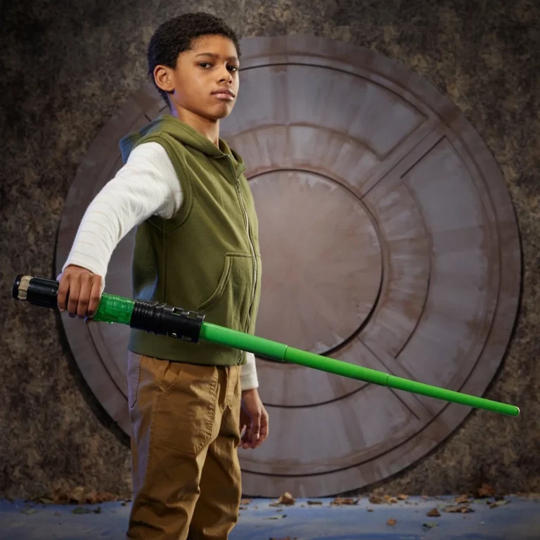 10. Star Wars Kyber Core Luke Skywalker Lightsaber Forge