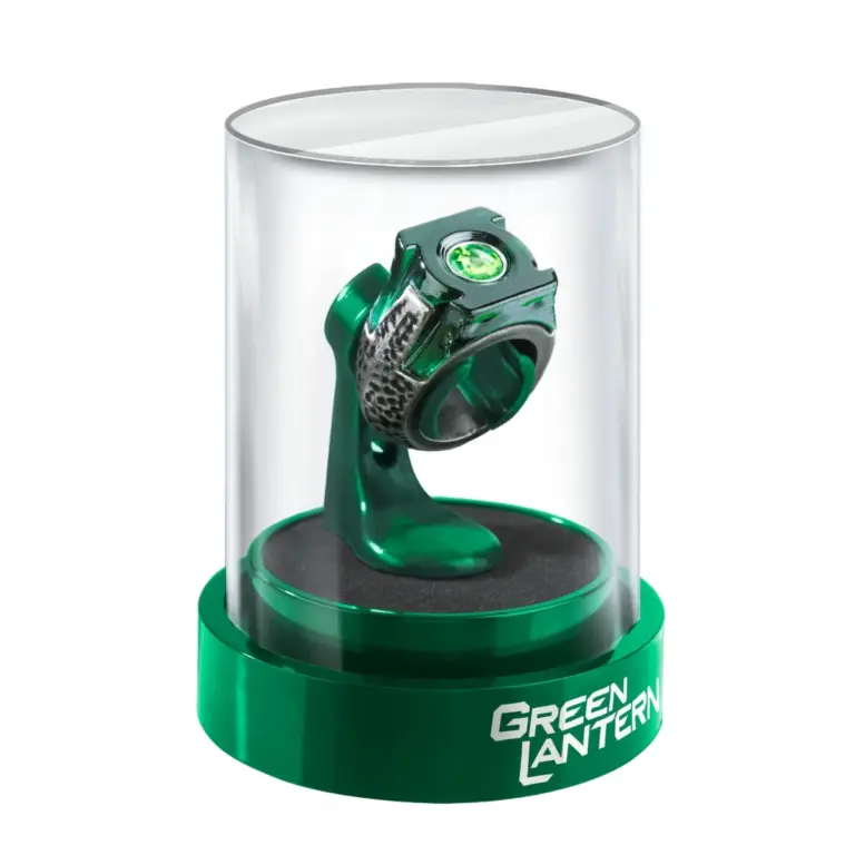 01. Green Lantern Movie Prop Ring & Display
