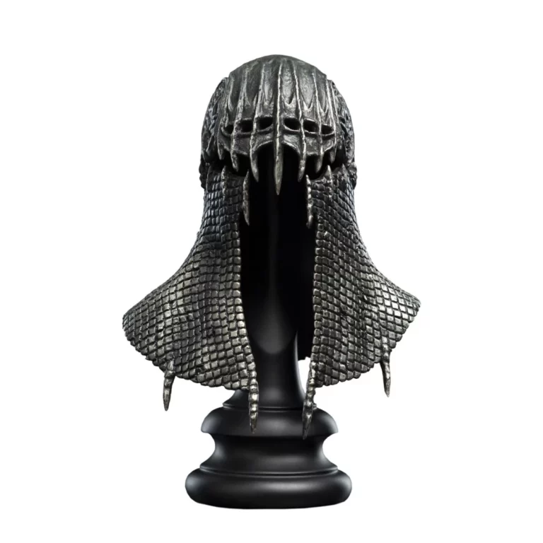 01. Helm Of The Ringwraith Of Rhûn Replica