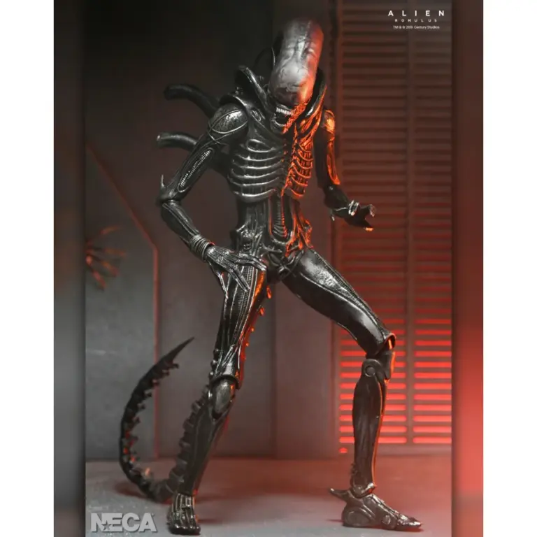 02. NECA Alien Romulus Ultimate Xenomorph XX121 Figura, 18cm