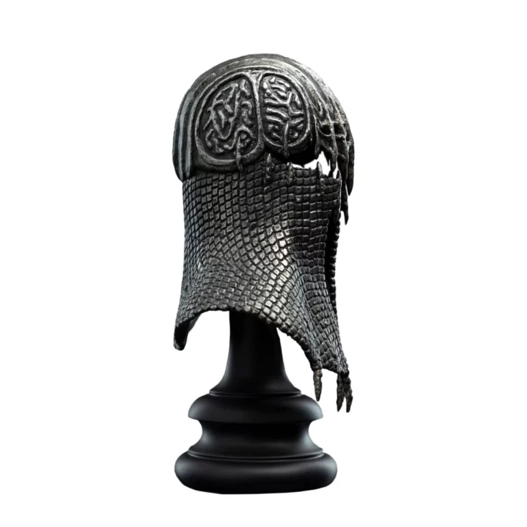 05. Helm Of The Ringwraith Of Rhûn Replica