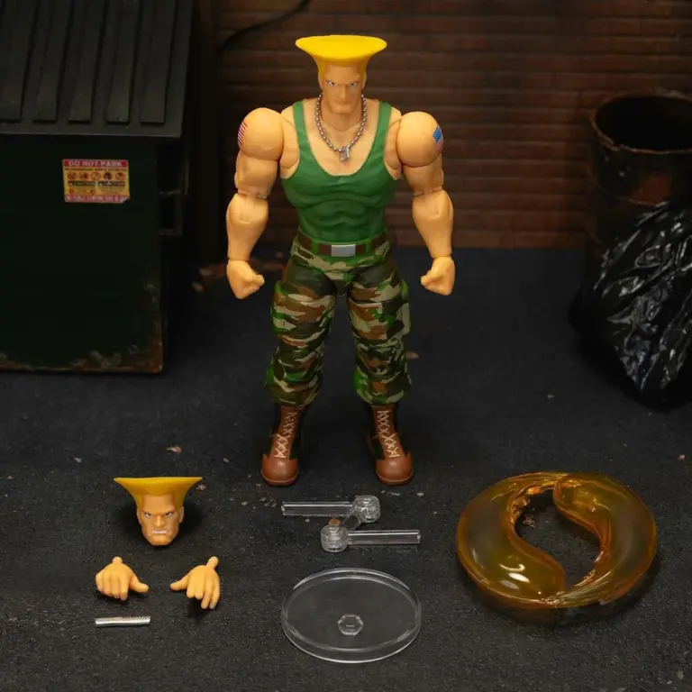 09. Ultra Street Fighter II Guile Figura, 15cm
